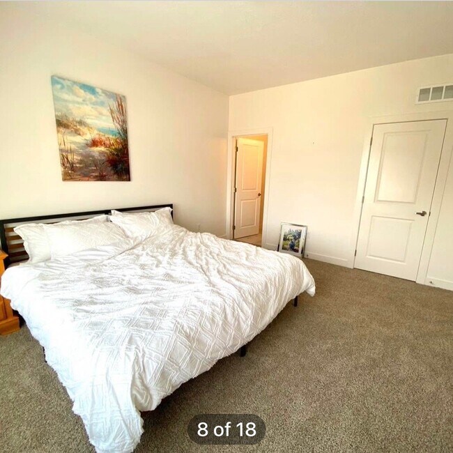 Building Photo - 5512 Victory Lap Ct
