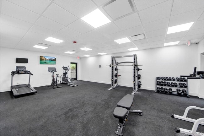 Building Photo - 515 N MacQuesten Pkwy