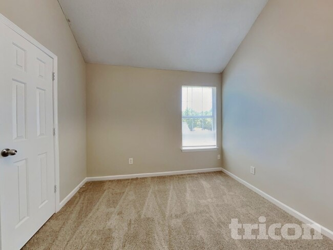 Building Photo - 4360 Bridle Point Pkwy