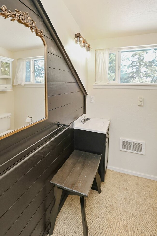 Building Photo - Monroe Four Bedroom on Acreage - Rare Find! $500 Off Move In Costs