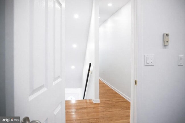 Building Photo - 1605 New Jersey Ave NW