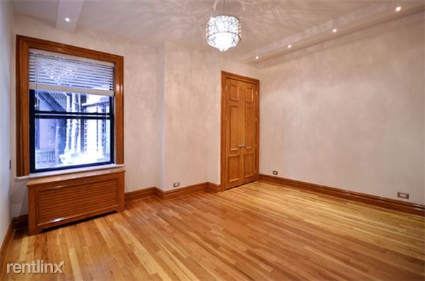 Building Photo - 855 7TH Ave