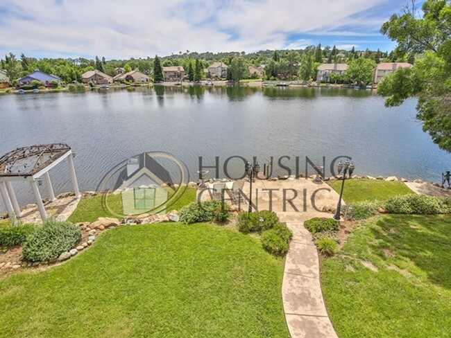 Building Photo - GORGEOUS LAKESIDE HOME FOR RENT IN EL DORA...