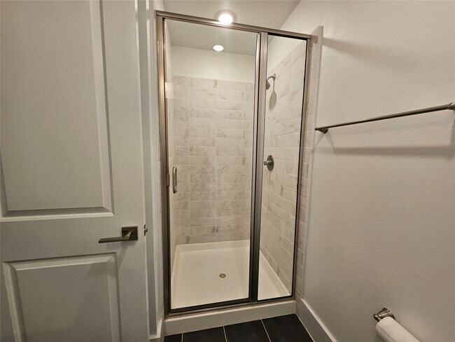 Building Photo - 2401 Crawford St