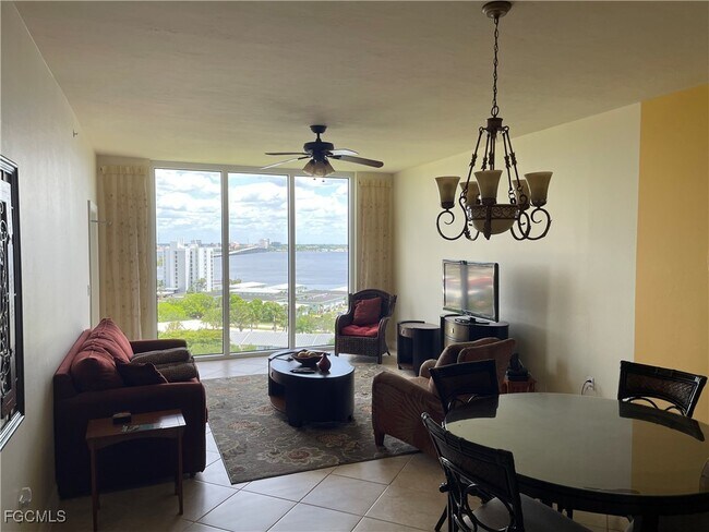 Building Photo - 3414 Hancock Bridge Pkwy