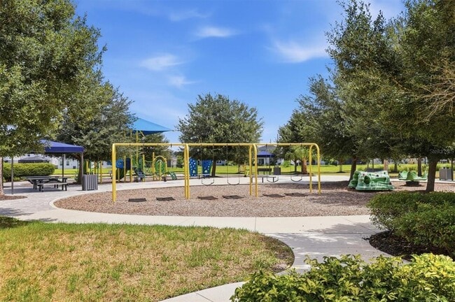 Building Photo - 9108 Royal River Cir