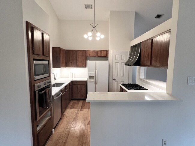 Building Photo - 2905 Goldbridge Dr