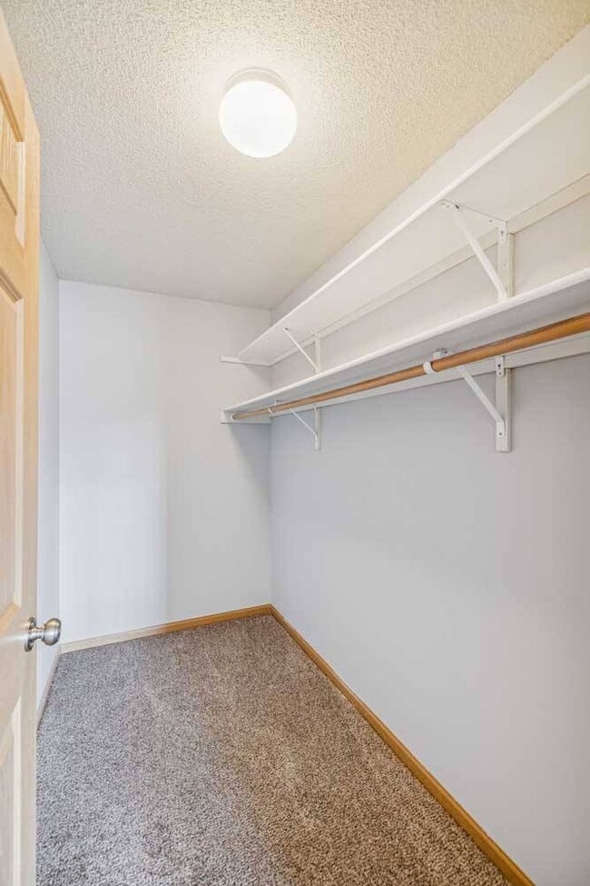 Floorplan - Pinebrook Apartments