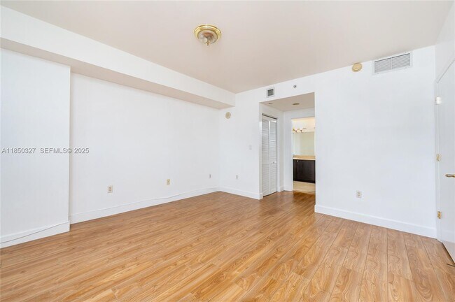 Building Photo - 4100 Salzedo St