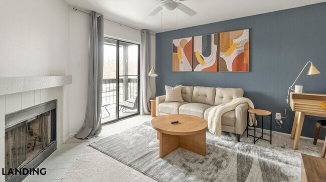 Building Photo - 1071 Clayton Ln