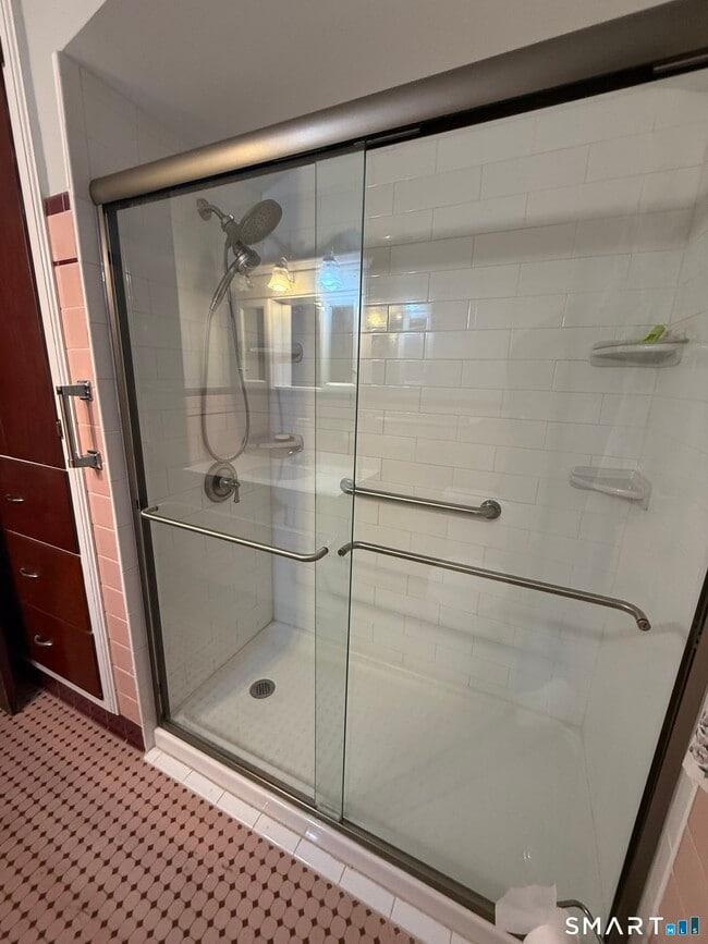 Building Photo - 59 Addison St