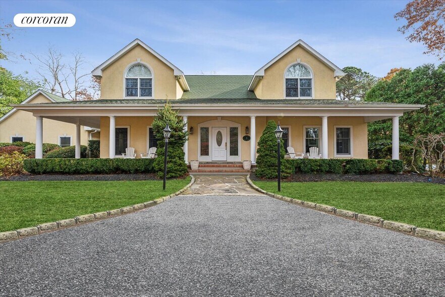 Building Photo - 3 Cherry Blossom Ln