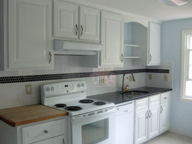kitchen - 8 Foote Rd