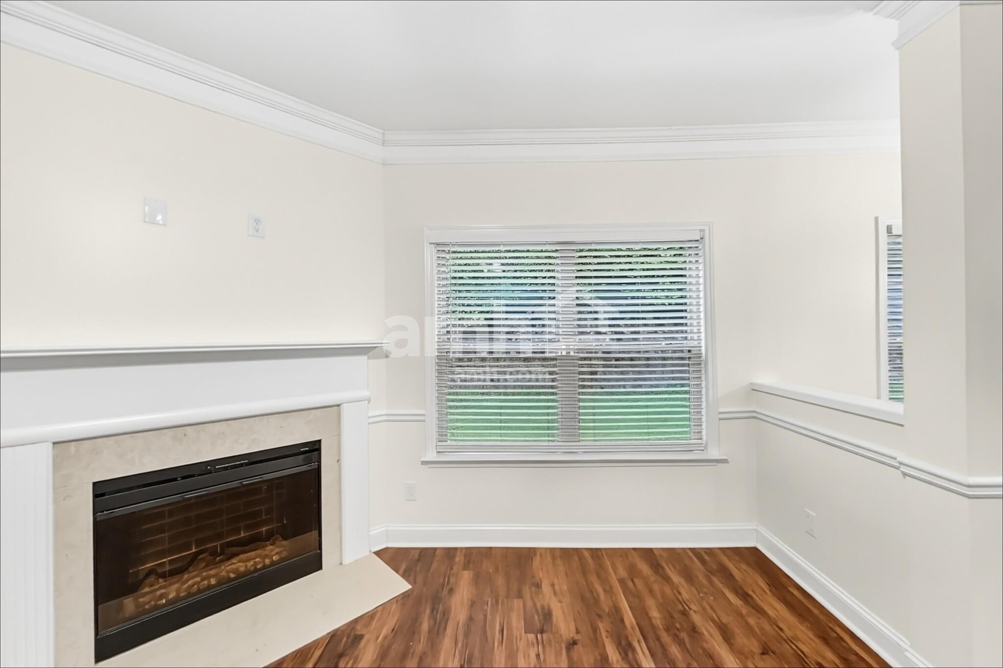 Building Photo - 514 Crestmont Ln