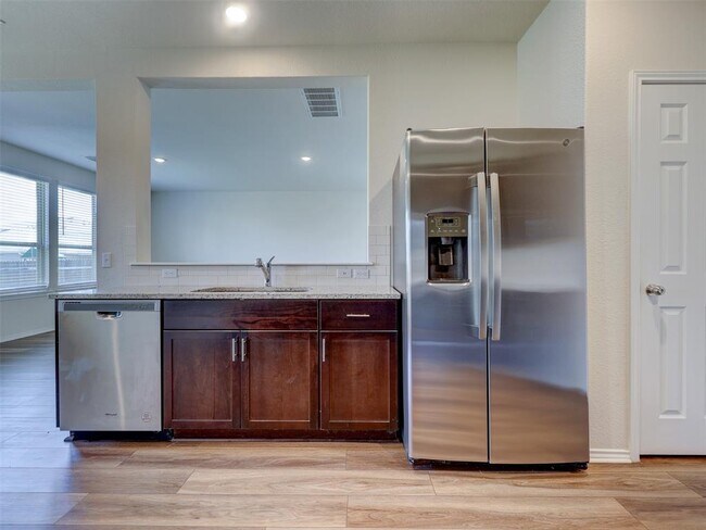 Building Photo - 116 Prairie Falcon Wy