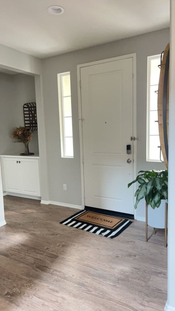 Building Photo - Beautiful 4 bedroom, 3 bath home nestled in the foothills of Fallbrook