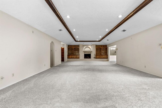 Building Photo - 4010 Paraguay Cir
