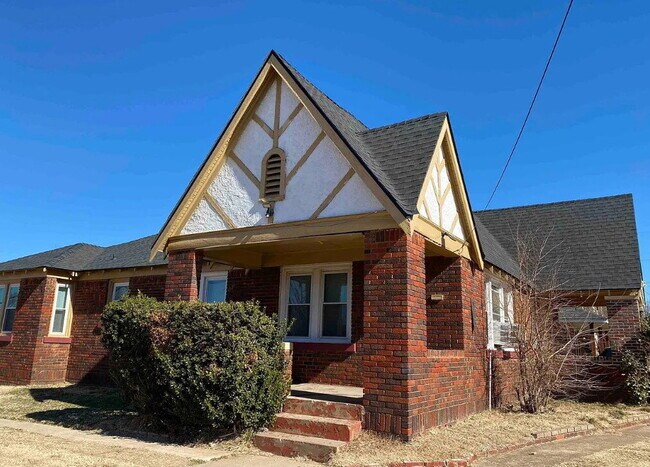Primary Photo - "Charming 1-Bedroom Retreat with Spacious Living – 875 Sq Ft in Oklahoma City!"