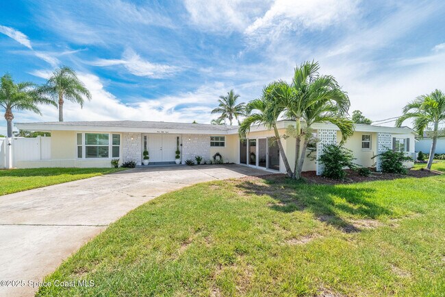 Building Photo - 458 Sandpiper Dr