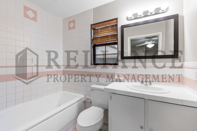 Building Photo - 235 Trout Ave