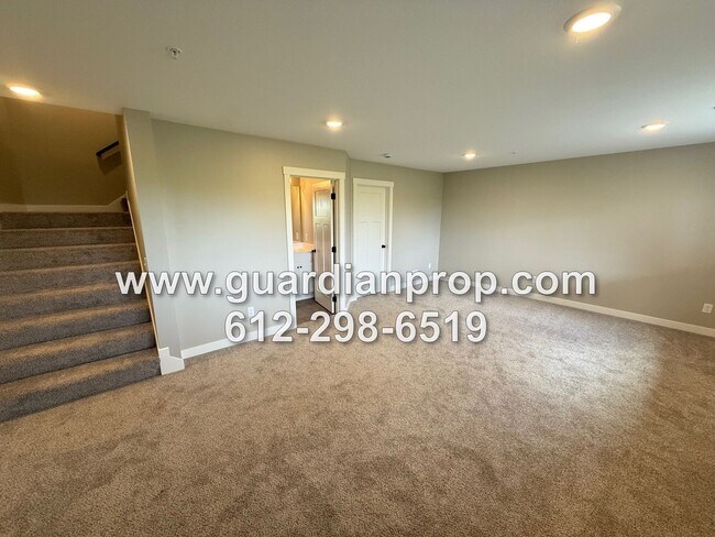 Building Photo - Luxury New Construction Townhouse Availabl...
