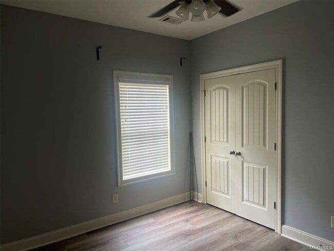 Building Photo - 730 Kingsley Dr