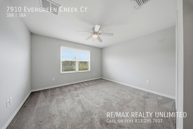Building Photo - 7910 Evergreen Creek Ct