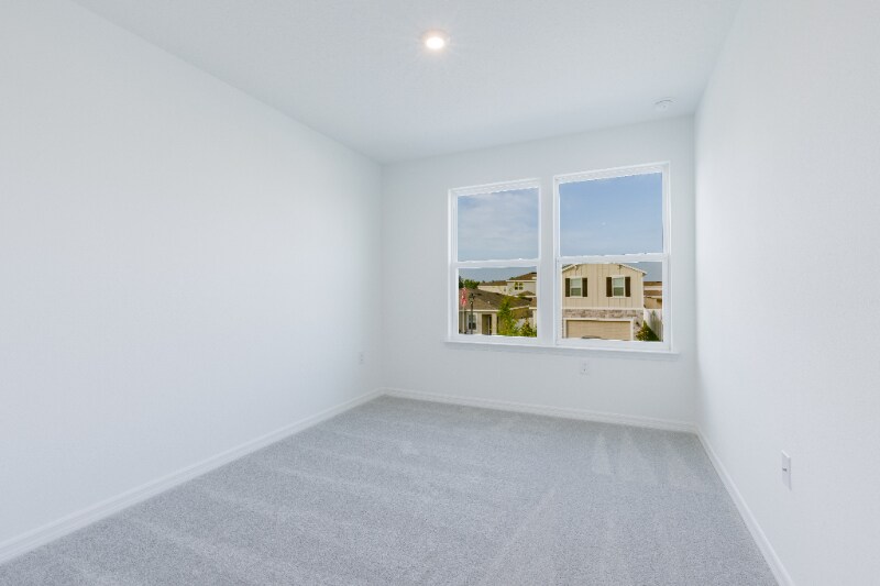 Building Photo - 3328 Thicket St