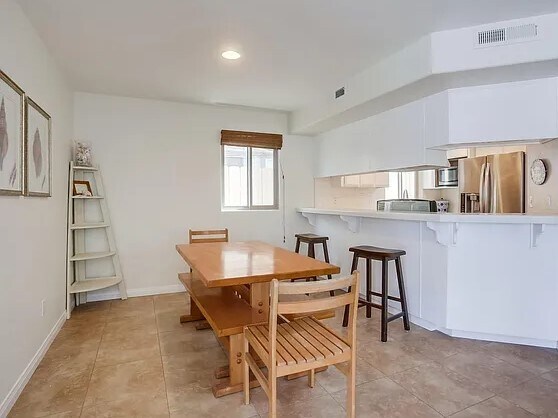 Building Photo - 803 El Carmel Pl