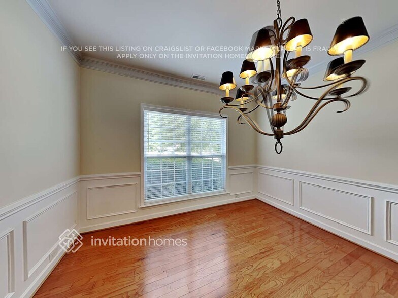 Building Photo - 4805 St Simons Terrace