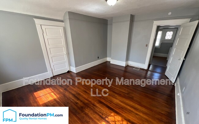 Building Photo - 578 McKinley St