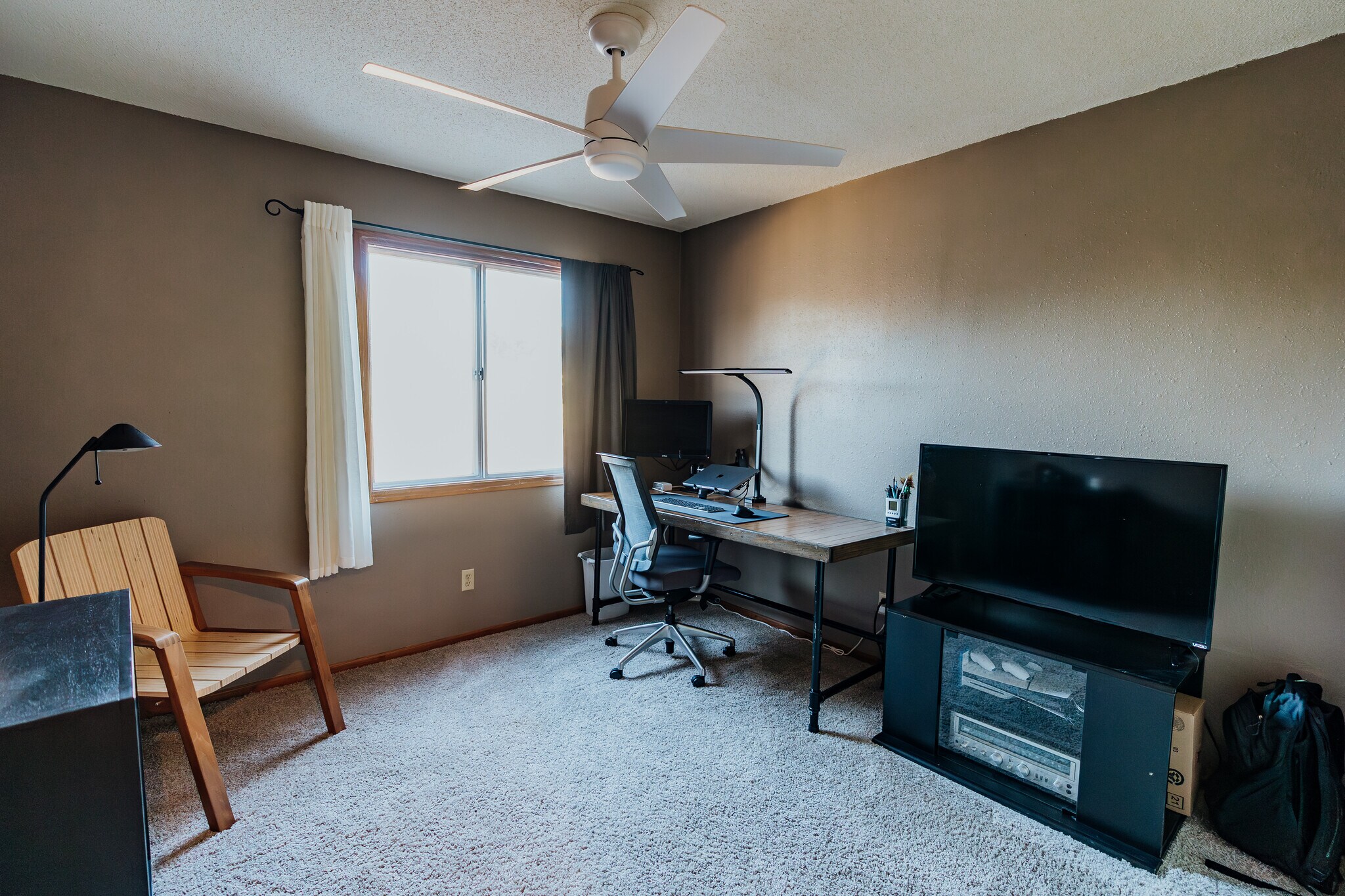 Building Photo - 2042 Louisiana Ave S