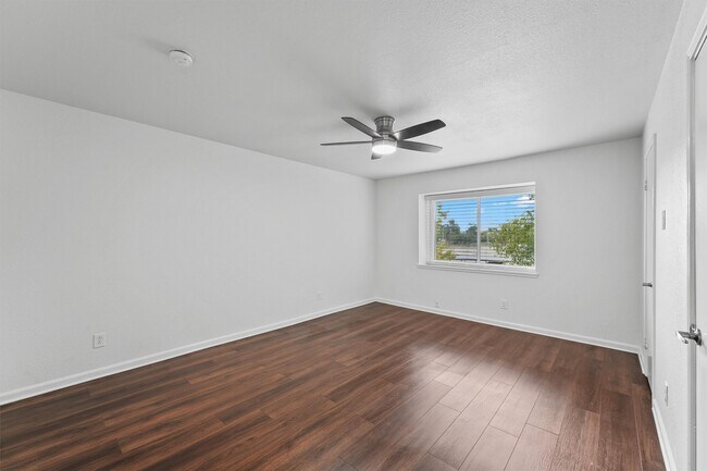 Building Photo - 11515 Burdine St