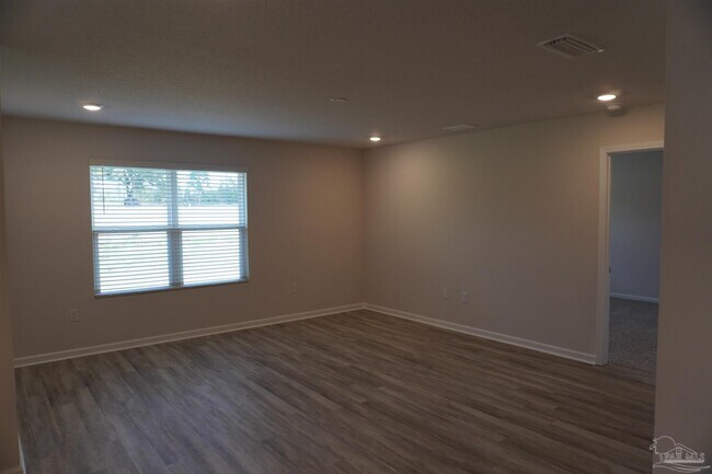 Building Photo - 3440 Fallschase Blvd