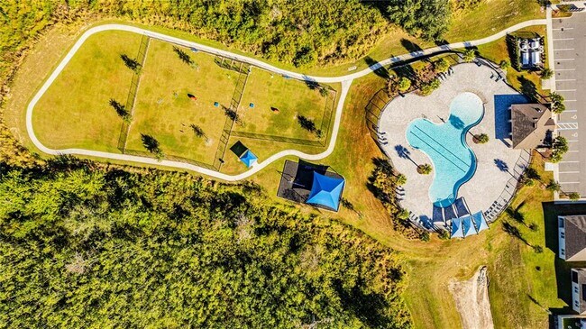 Building Photo - 5920 Catamaran Ave