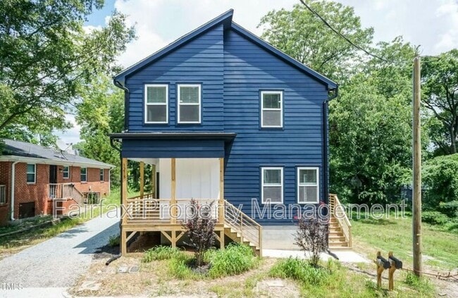 Primary Photo - 1213 Dawkins St