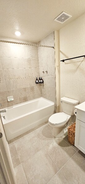 Building Photo - 9100 Tequila Sunrise Dr