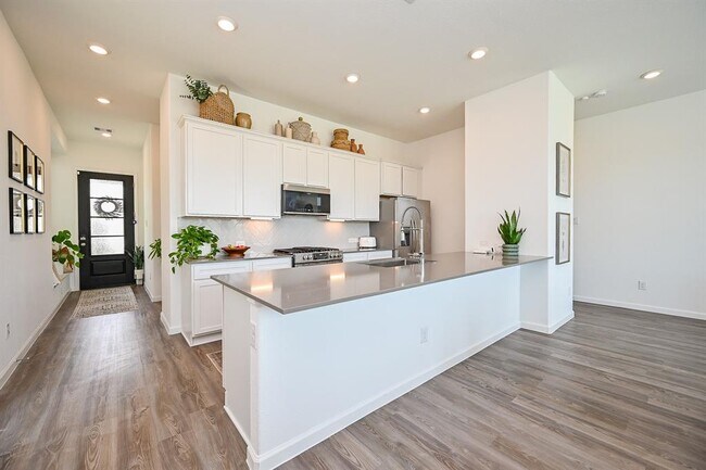 Building Photo - 5630 Amber Brook Ln