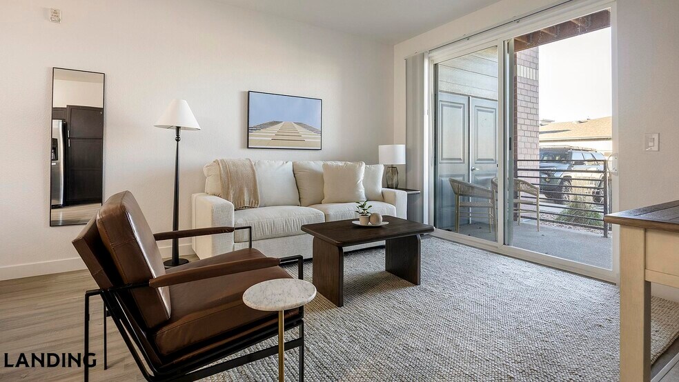 Building Photo - 4000 N Albion St