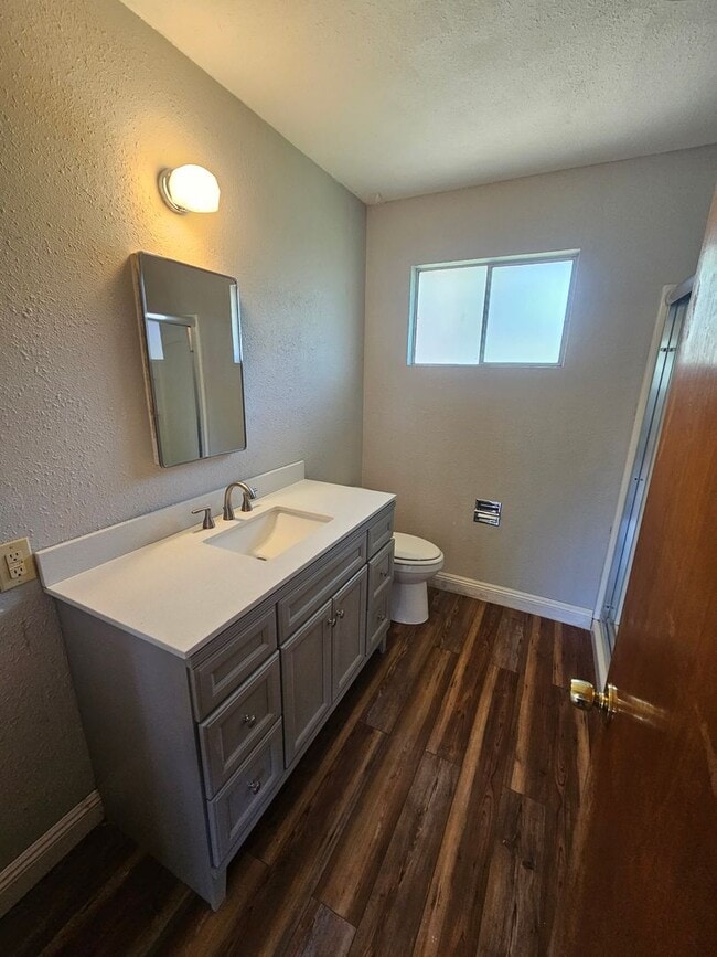 Building Photo - 3 Bedroom 1 Bathroom Home For Rent in Tehama!