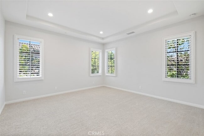 Building Photo - 59 Lupari