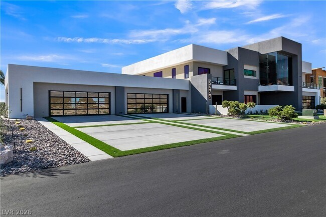 Building Photo - 3266 S Spg Mountain Blvd