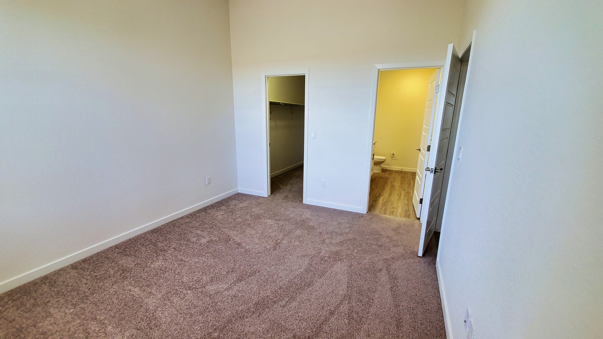 Building Photo - 17297 Wilde Ave