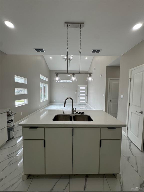 Building Photo - 16 North St