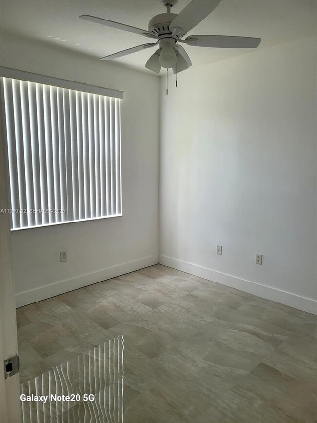 Building Photo - 4602 SW 160th Ave