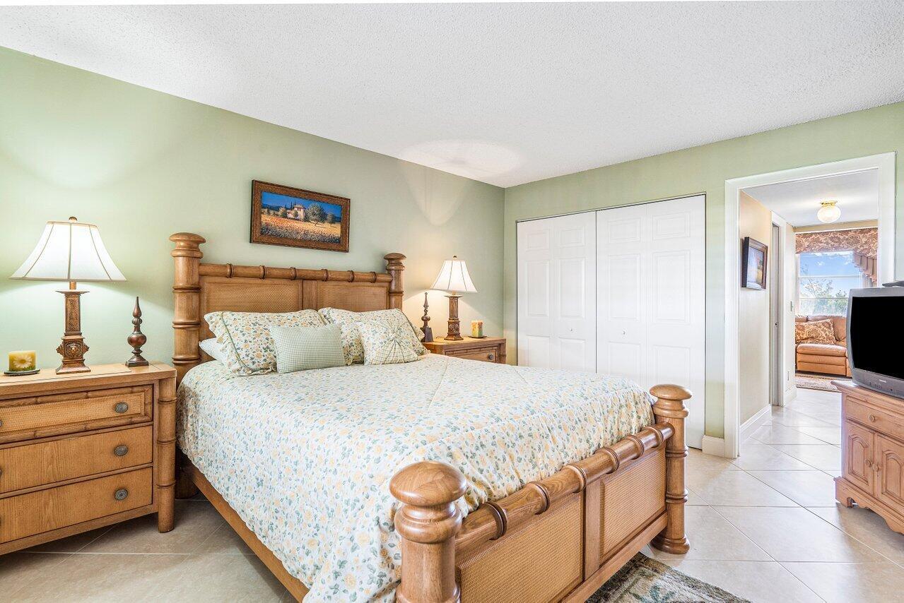 Guest Bedroom - 6200 NW 2nd Ave