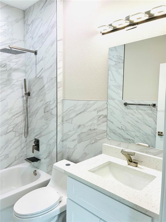 Building Photo - 98 Wheatfield Dr