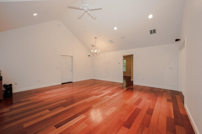 Building Photo - 34 Caramel Dr