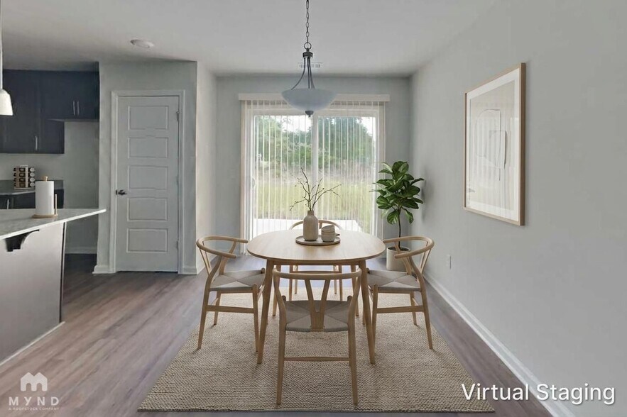 Building Photo - 125 Cook St