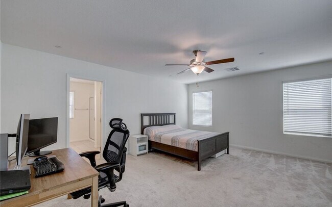 Building Photo - 161 Volti Subito Way